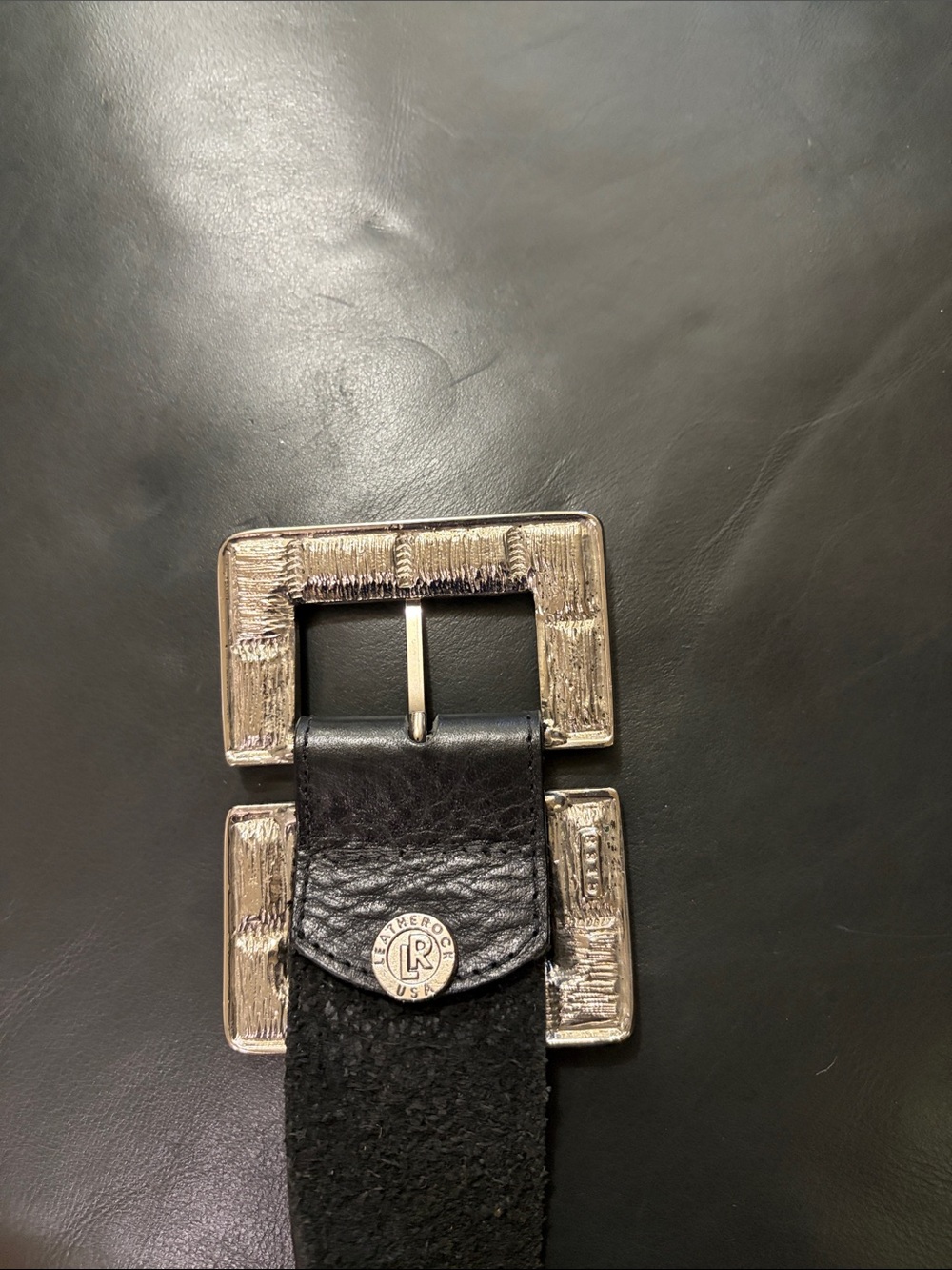 Leatherock Black Leather Belt with Black Agate-Style Buckle - Picture 2 of 3